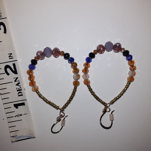 Avon Bohemian Earrings inch and half in length. $10 Free Gift With Purchase - Picture 2 of 7
